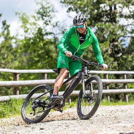 Hochschober 4*